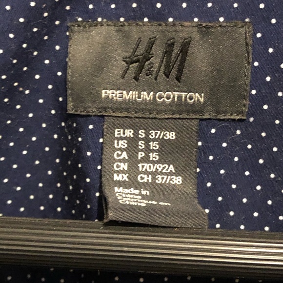 Blue button down white dots - Picture 2 of 4